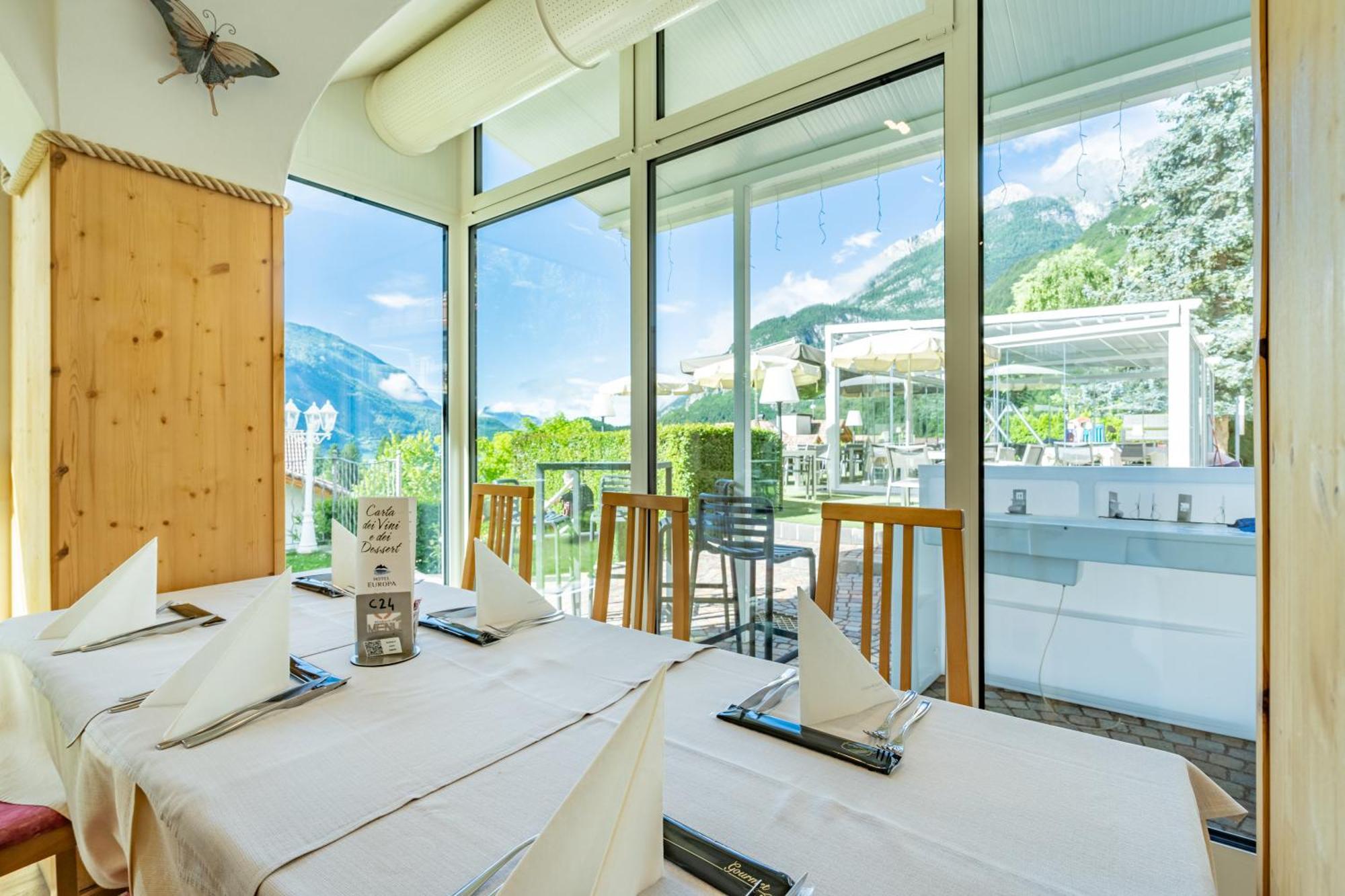 Hotel Europa Molveno Exterior foto